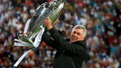 Carlo Ancelotti là huấn luyện viên duy nhất có được 4 lần vô địch cúp C1