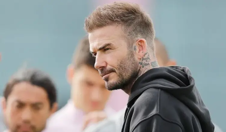David Beckham khi ở MU vào năm 2000 đến 2003 có nhiều căng thẳng
