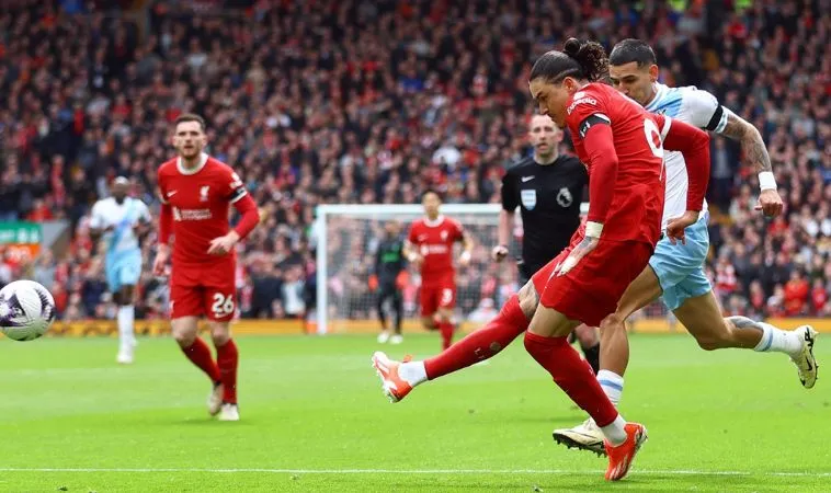 Liverpool đạt nhiều giải thưởng danh giá trong bộ môn túc cầu