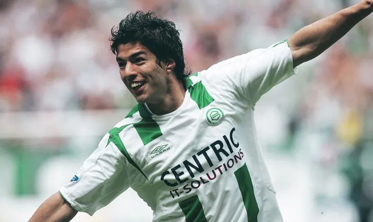 Luis Suarez tại Ajax Amsterdam trải qua quá trình đào tạo bài bản